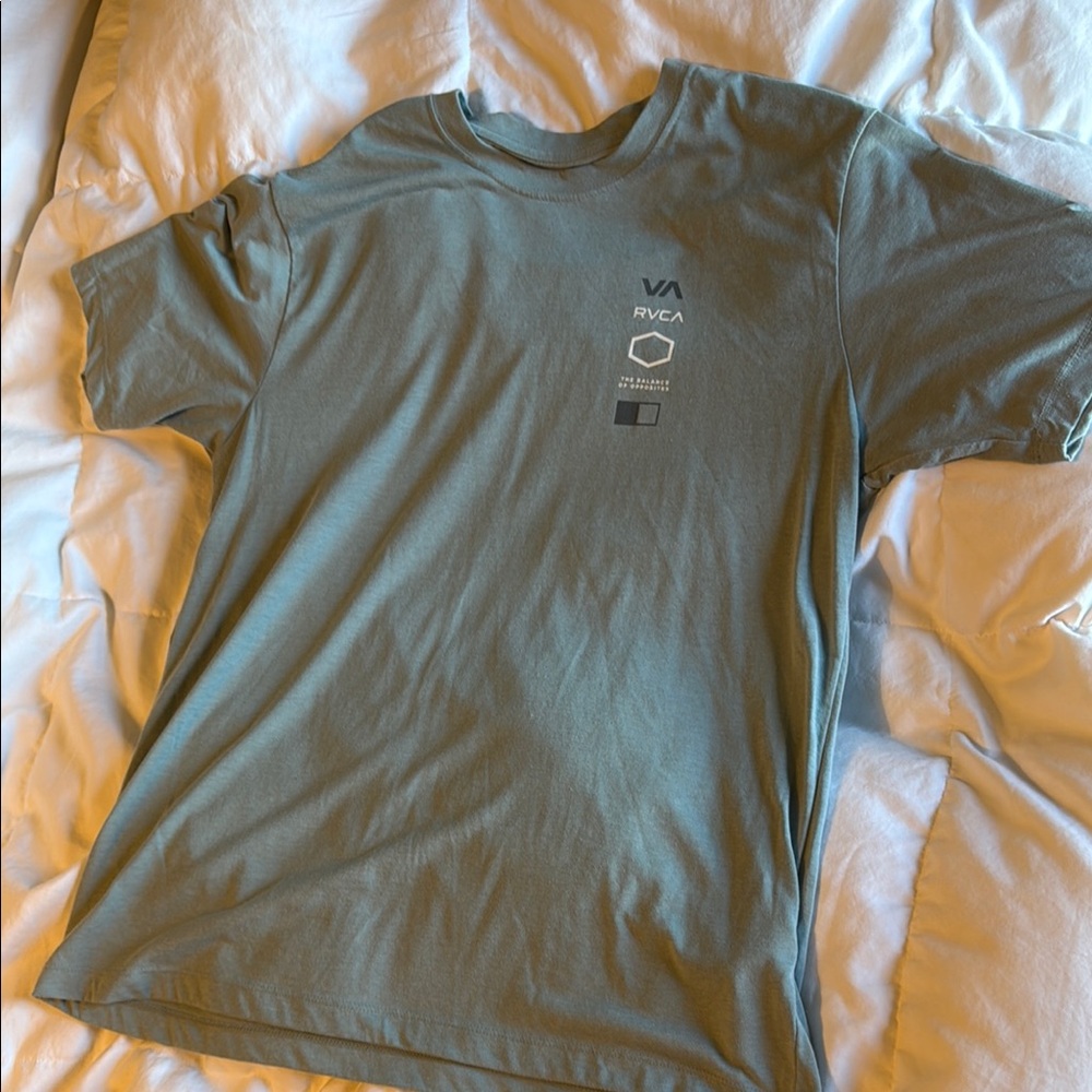 RVCA Men's Green T-Shirt